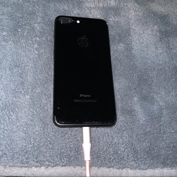 *SOLD*.        Apple iPhone 7 Plus - Picture 5 of 5